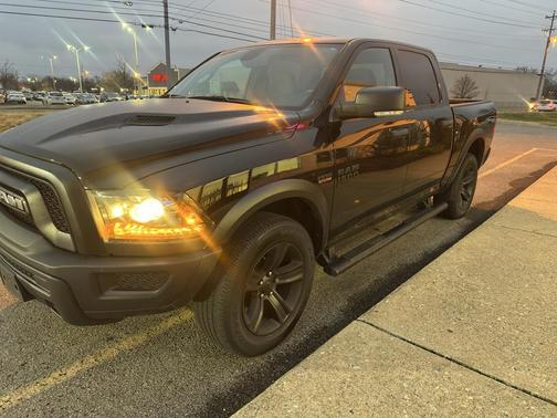 2022 RAM 1500 Classic SLT