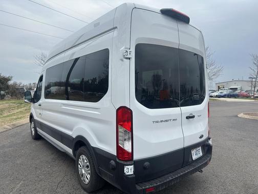2024 Ford Transit-350 XLT