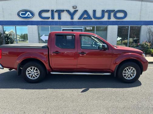 Cayenne Red Metallic 2019 Nissan Frontier SV