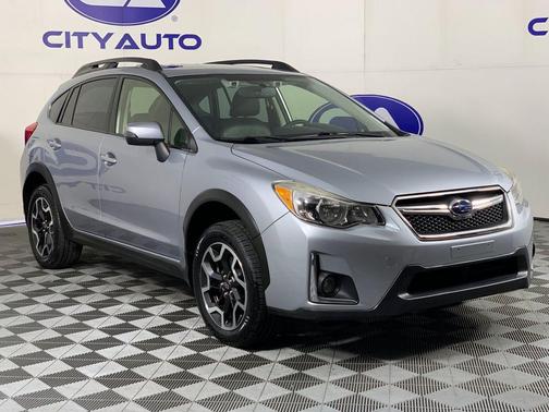 Ice Silver Metallic 2016 Subaru Crosstrek 2.0i Limited