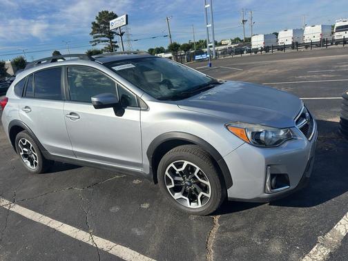 Ice Silver Metallic 2016 Subaru Crosstrek 2.0i Limited