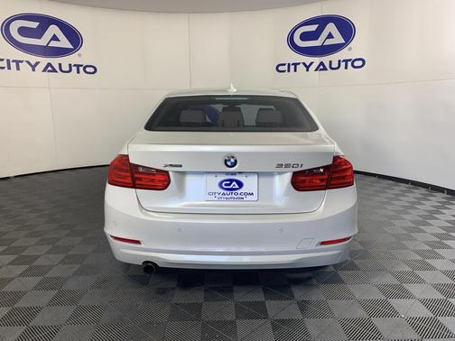2014 BMW 320 i