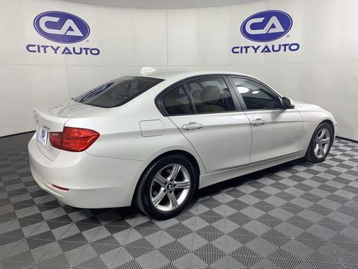 2014 BMW 320 i