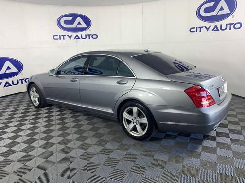 Palladium Silver Metallic 2013 Mercedes-Benz S-Class S550