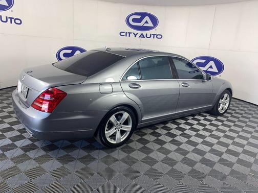 Palladium Silver Metallic 2013 Mercedes-Benz S-Class S550