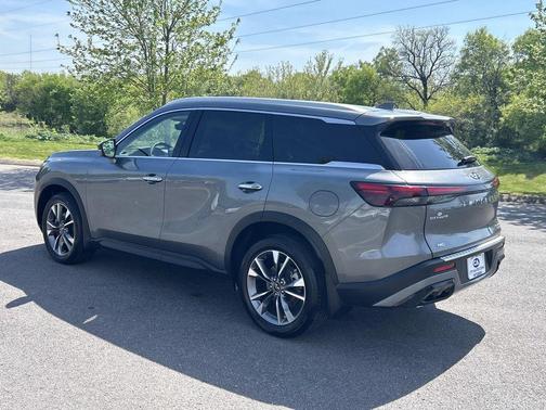 Graphite Shadow 2023 INFINITI QX60 Luxe
