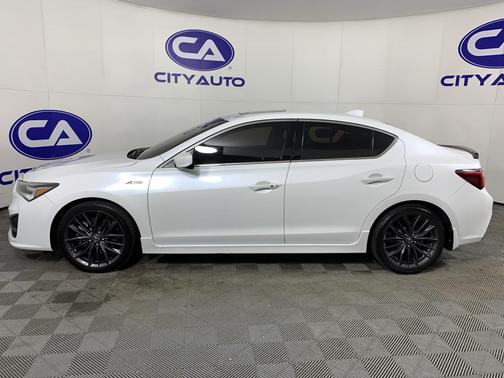 2022 Acura ILX Premium & A-SPEC Packages