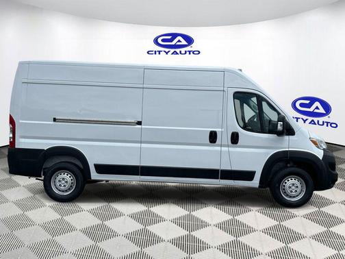 Bright White Clearcoat 2026 RAM ProMaster 2500 Tradesman