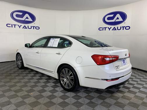 2015 Kia Cadenza Premium