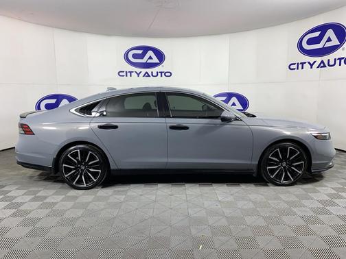 2023 Honda Accord Hybrid Touring