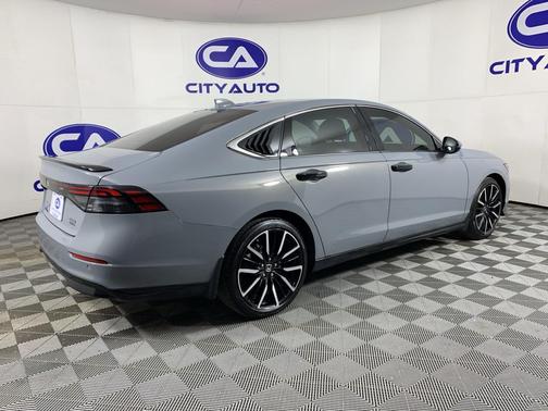2023 Honda Accord Hybrid Touring