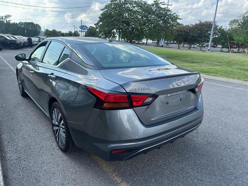 Gun Metallic 2025 Nissan Altima SV FWD