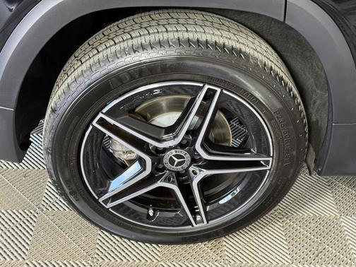 2023 Mercedes-Benz GLB 250 Base