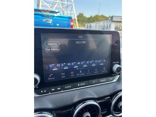 Super Black 2022 Nissan Sentra SR
