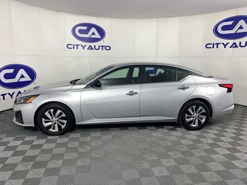 2024 Nissan Altima S FWD