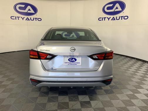 2024 Nissan Altima S FWD