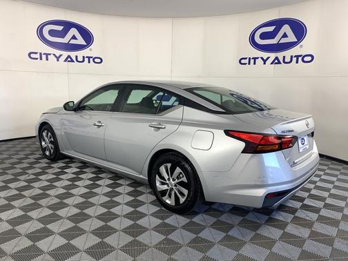 2024 Nissan Altima S FWD