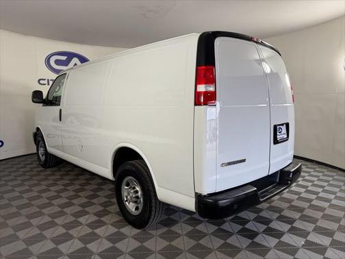 2021 Chevrolet Express 2500 RWD 2500 Regular Wheelbase WT