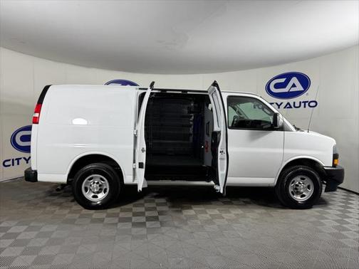 2021 Chevrolet Express 2500 RWD 2500 Regular Wheelbase WT