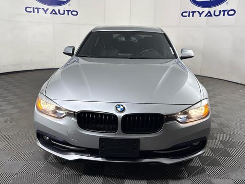 2017 BMW 330 330i