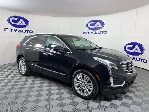 Stellar Black Metallic 2019 Cadillac XT5 Premium Luxury