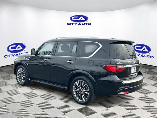 2019 INFINITI QX80 Luxe