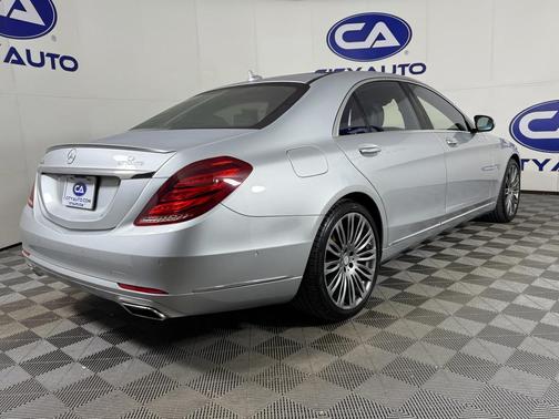 2015 Mercedes-Benz S-Class S550