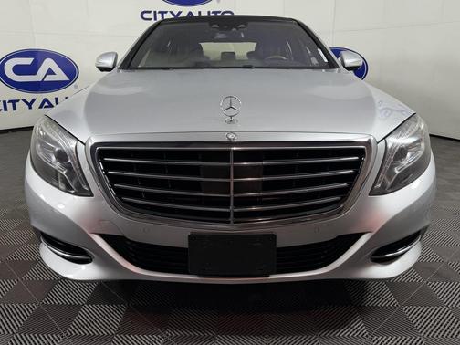 2015 Mercedes-Benz S-Class S550