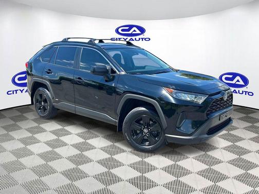 Midnight Black Metallic 2022 Toyota RAV4 Hybrid LE