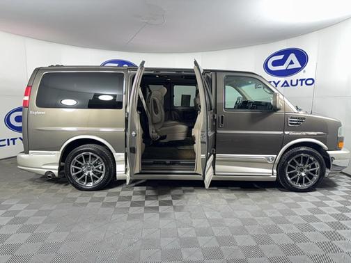 2014 GMC Savana 1500 Upfitter