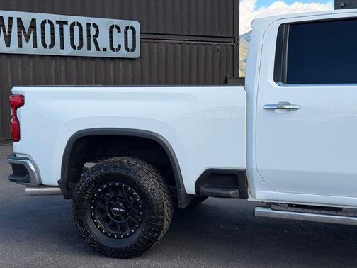 Summit White 2021 Chevrolet Silverado 2500 LTZ