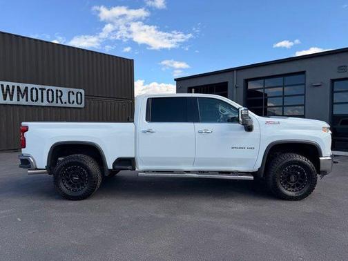 Summit White 2021 Chevrolet Silverado 2500 LTZ