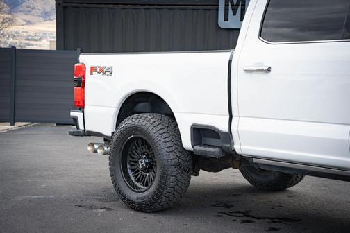 White 2025 Ford F-350 King Ranch