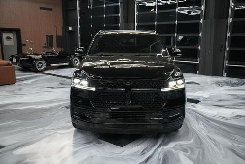 Black Metallic 2025 Lincoln Navigator Reserve