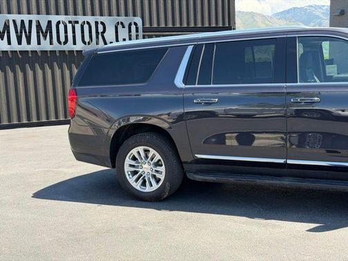Titanium Rush Metallic 2024 GMC Yukon XL SLT