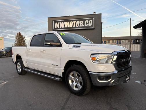 Bright White Clearcoat 2021 RAM 1500 Big Horn