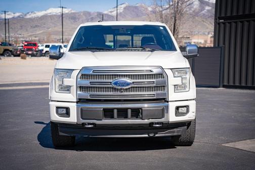 White 2017 Ford F-150 Platinum