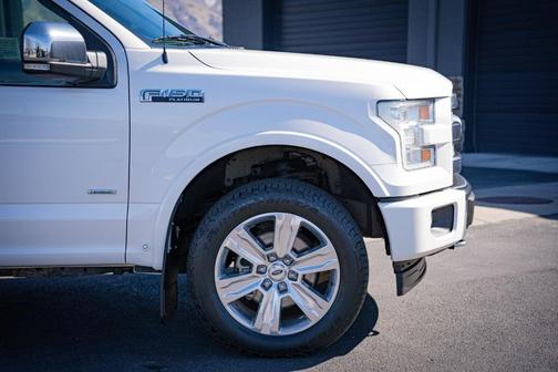 White 2017 Ford F-150 Platinum