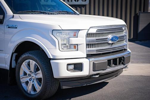 White 2017 Ford F-150 Platinum