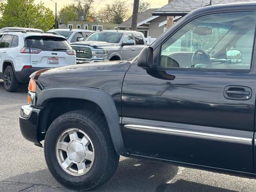 Onyx Black 2004 GMC Sierra 1500 SLE