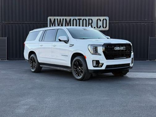 White 2023 GMC Yukon XL SLE