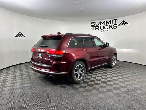 Velvet Red Pearlcoat 2021 Jeep Grand Cherokee Summit