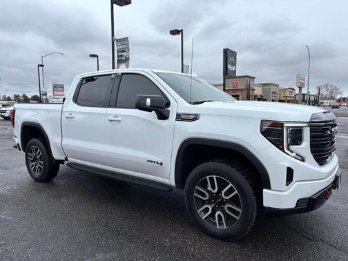 Summit White 2023 GMC Sierra 1500 AT4