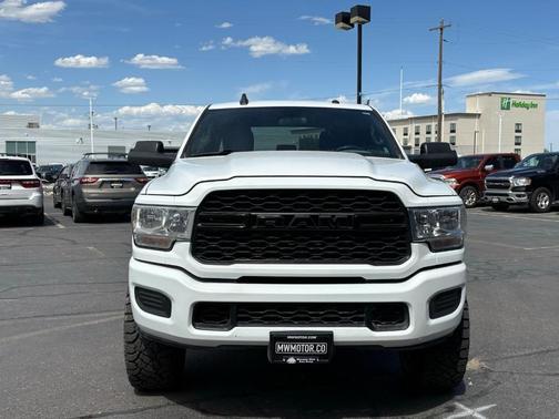 Bright White Clearcoat 2022 RAM 2500 Tradesman