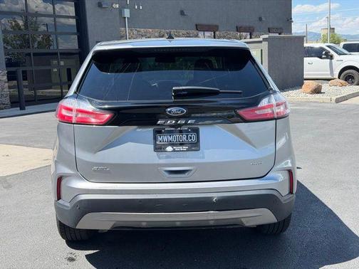Silver 2023 Ford Edge SEL