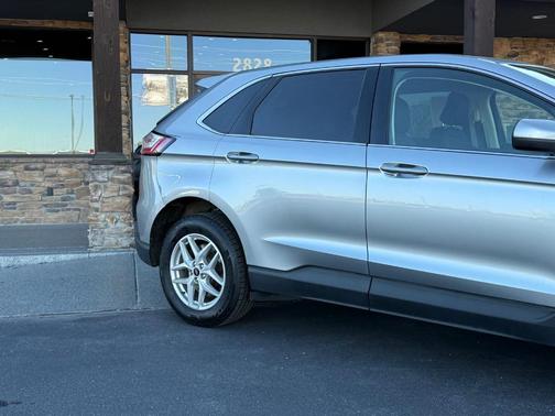 Silver 2023 Ford Edge SEL