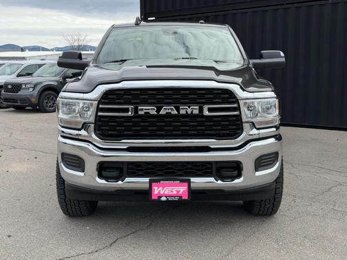 Granite Crystal Clearcoat Metallic 2022 RAM 2500 Big Horn