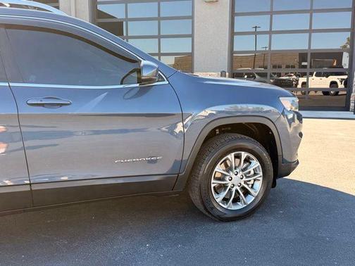 Slate Blue Pearlcoat 2021 Jeep Cherokee Latitude Lux