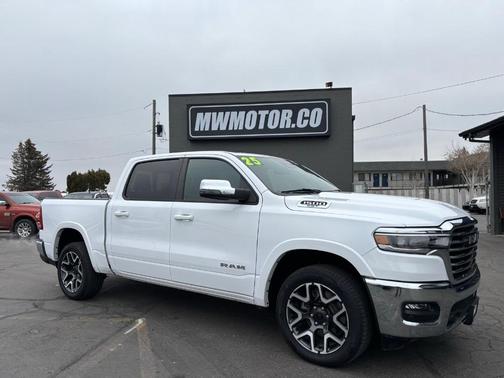 Bright White Clearcoat 2025 RAM 1500 Laramie