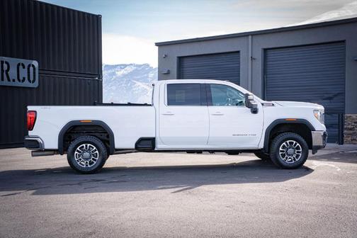 Summit White 2022 GMC Sierra 3500 SLE